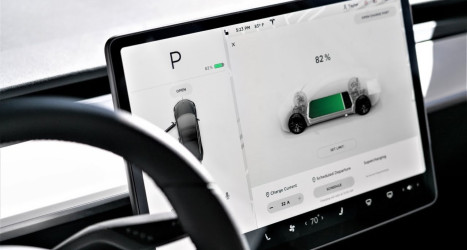 Editing Tesla vehicle configuration parameters